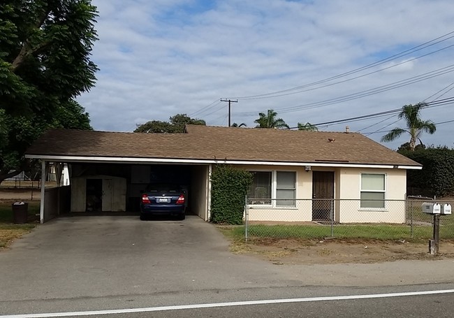 Building Photo - 1347 E Stroube St