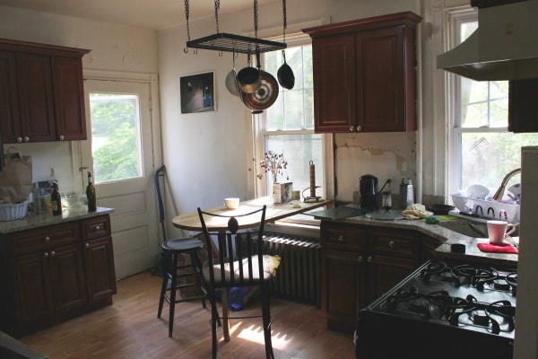 Primary Photo - 19 Putnam Ave