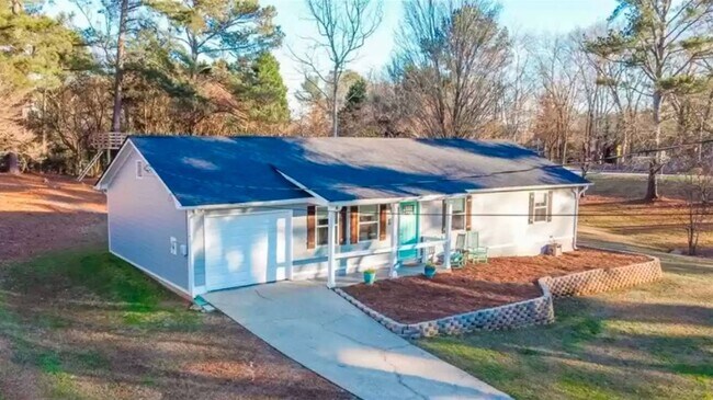 Building Photo - 3 Bed 2 Bath in Snellville!