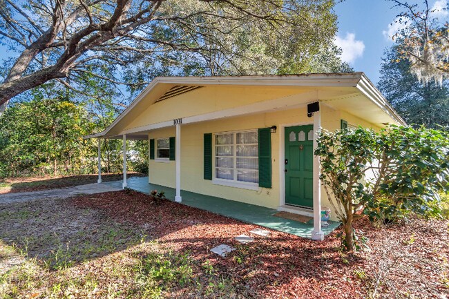 Foto del edificio - 1031 NE 39th Ct