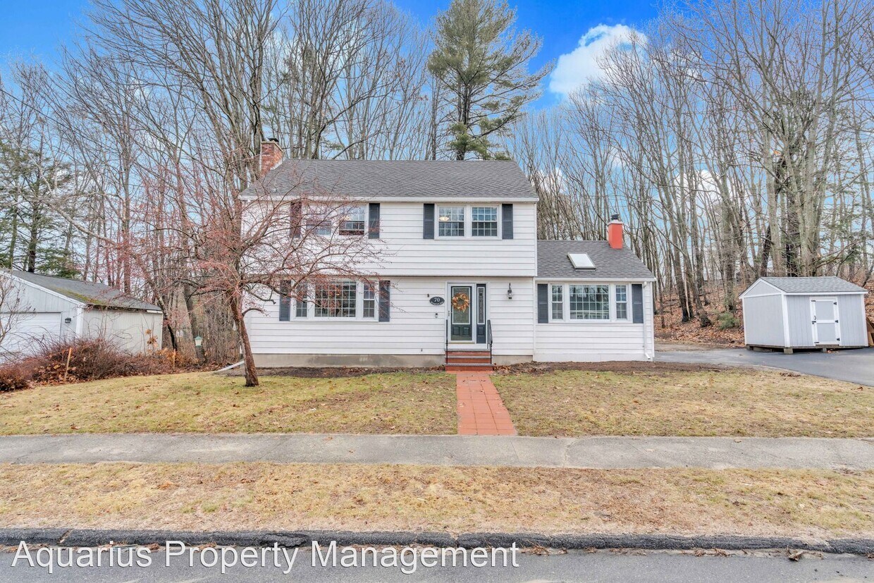 Primary Photo - 4 br, 1.5 bath House - 70 Springwood Road