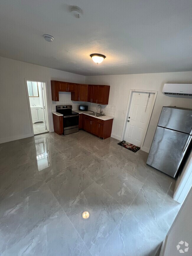 Fairway Park Apartments for Rent with Utilities Included Miami, FL