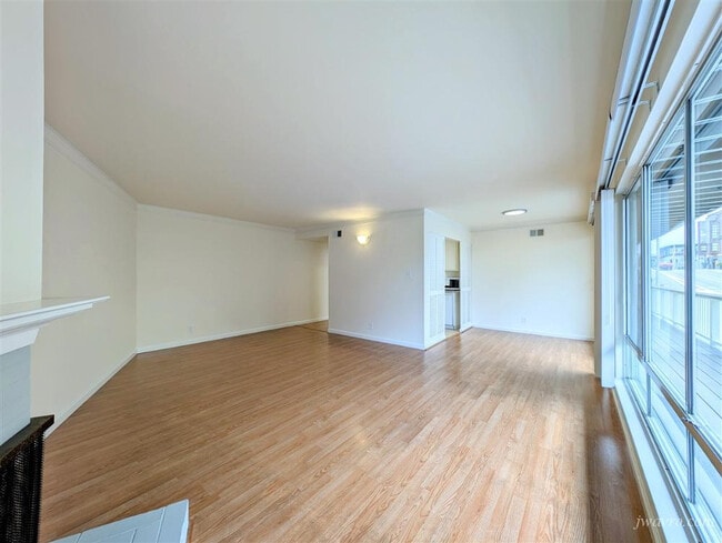 Building Photo - 4521 17th St
