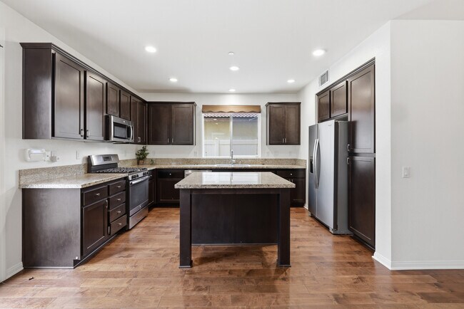 Foto del edificio - 26844 Albion Way