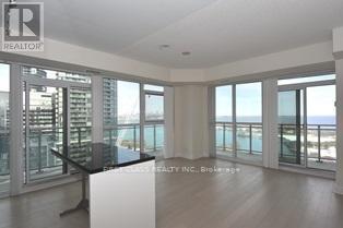 Building Photo - 33 Shore Breeze Dr