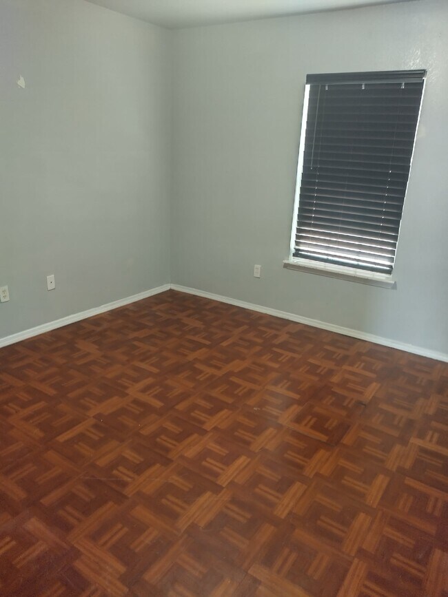 Foto del edificio - 4403 S Roberts St