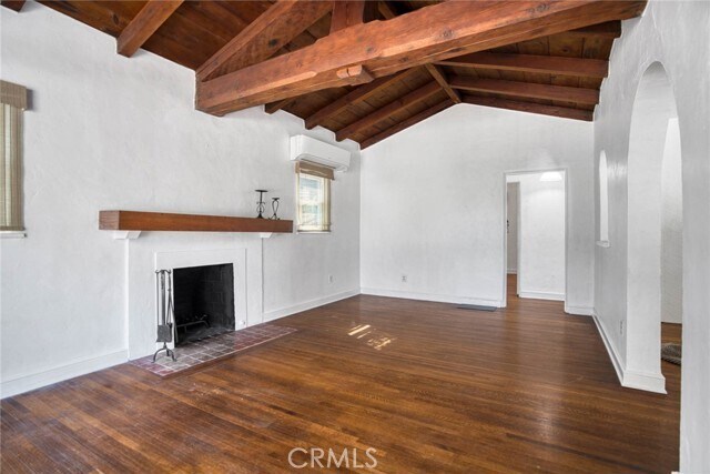 Building Photo - 629 Wesley Dr