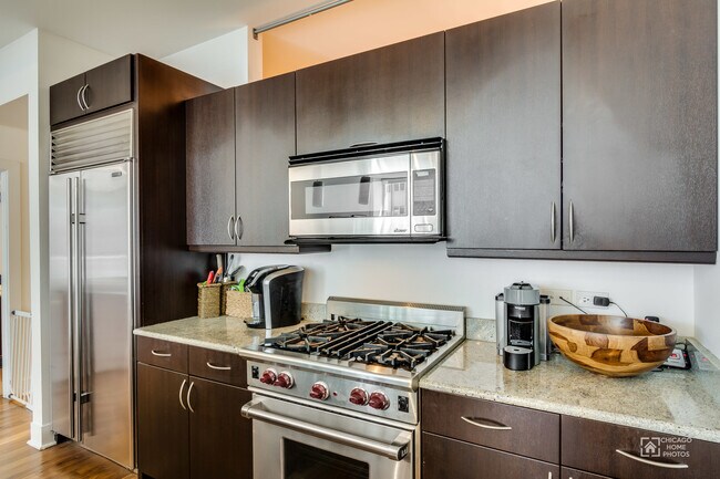 Foto del edificio - 525 Kedzie St