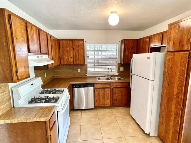 Building Photo - 1802 Prairie Knoll Ct