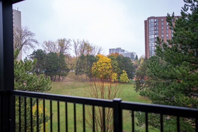 Photo du bâtiment - 841 Grenon Ave