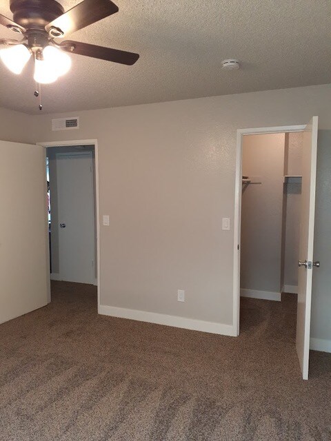Foto del edificio - 4264 N Bengston Ave