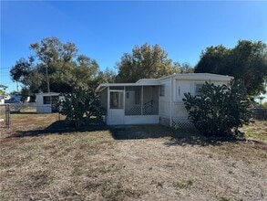 Building Photo - 7891 Suncoast Dr