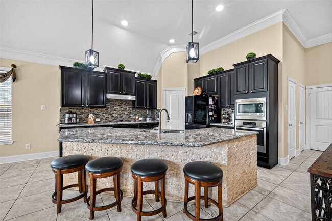 Building Photo - 2624 Holbrook Springs Ln