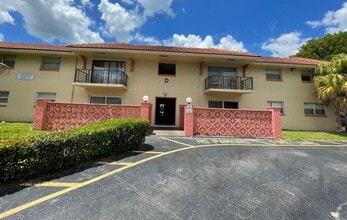 Building Photo - 11605 NW 29th St