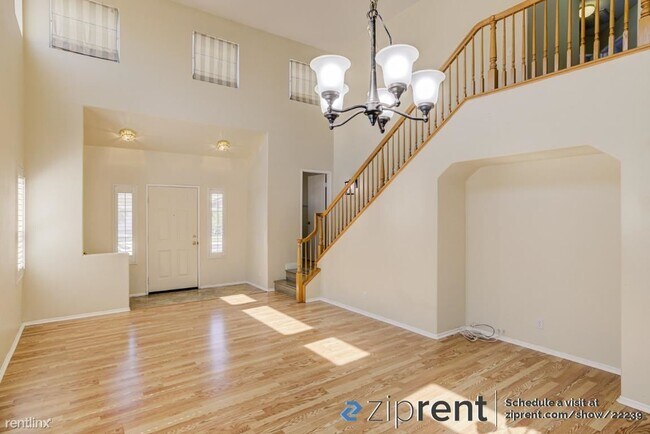 Foto del edificio - 4 br, 2.5 bath House - 1025 Viewpointe Ln,...