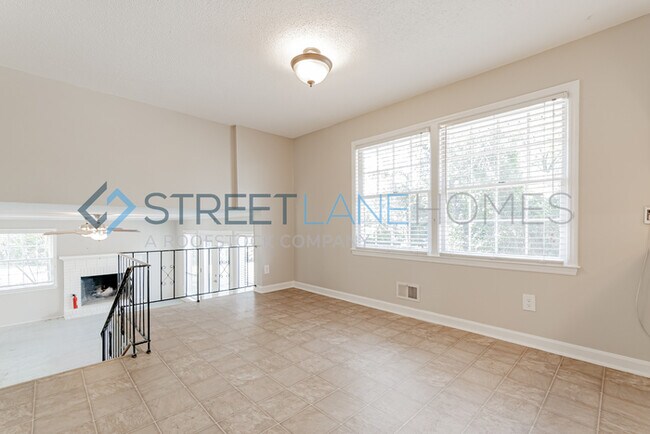 Foto del edificio - Charming 4 Bedroom in West Columbia!