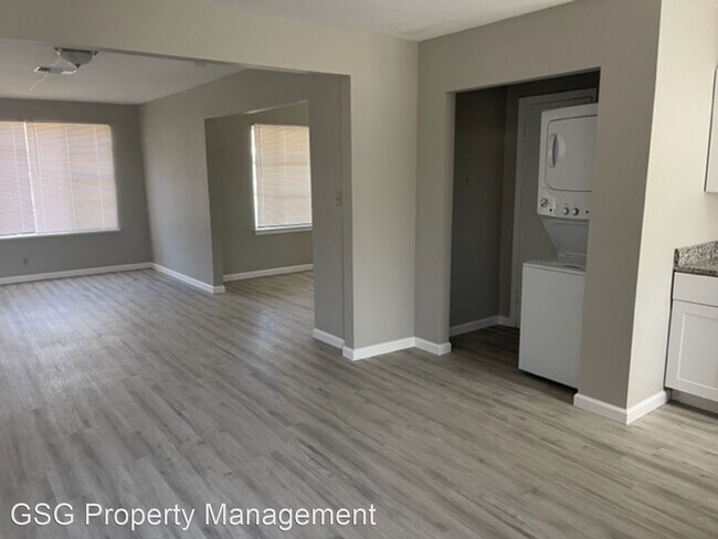 Building Photo - 3 br, 1 bath House - 206 Marmok Ave