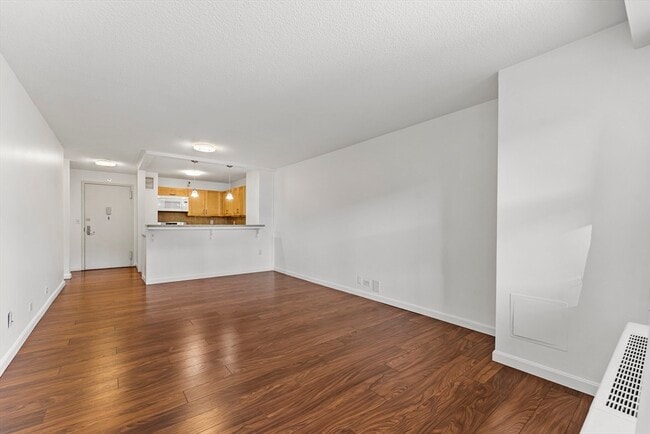 Building Photo - 151 Tremont St