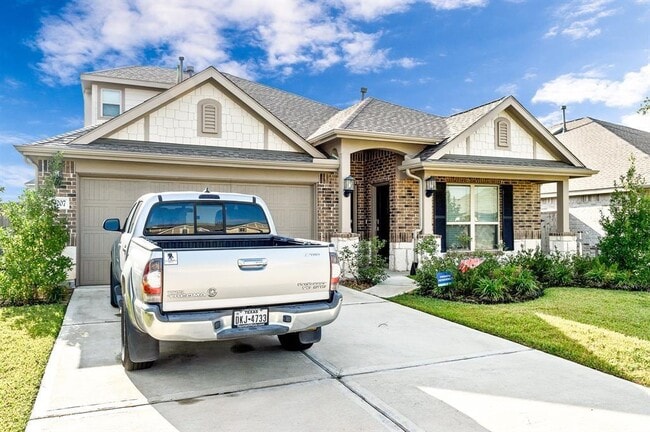 Building Photo - 20207 Maple Landing Dr