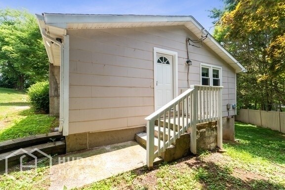 Foto del edificio - 75 Mellicks Woods Rd