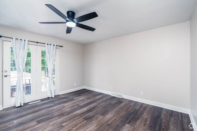 2HAB 1BA 1,566SF UNIDAD 6 - Dormitorio principal - The Residences at 440