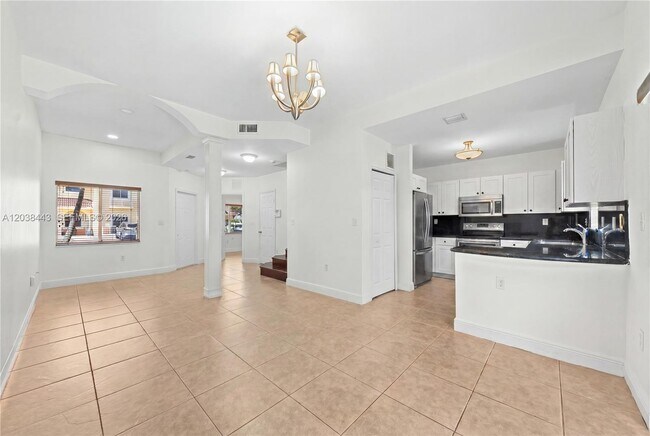 Foto del edificio - 7362 NW 179th Terrace