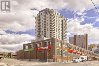 Building Photo - 1410 Dupont St