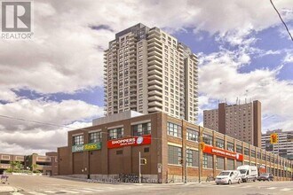 Building Photo - 1410 Dupont St