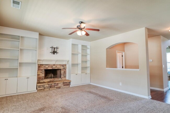 Building Photo - 726 Old Indian Camp Rd