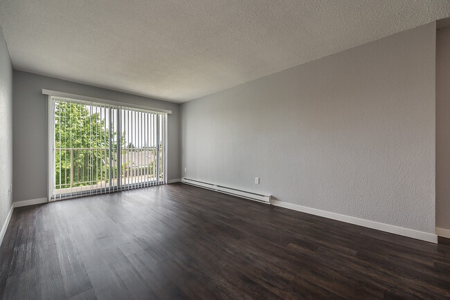 Building Photo - Lochside Apartments