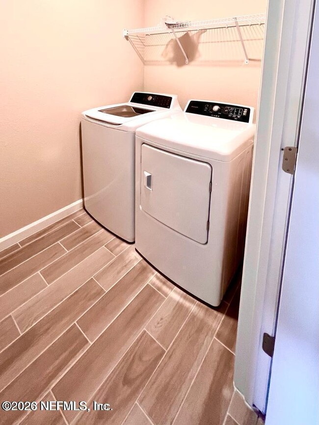 Building Photo - 410 Boracay Cir