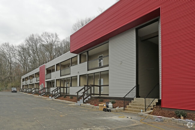 Building Photo - The View at Mission Ridge