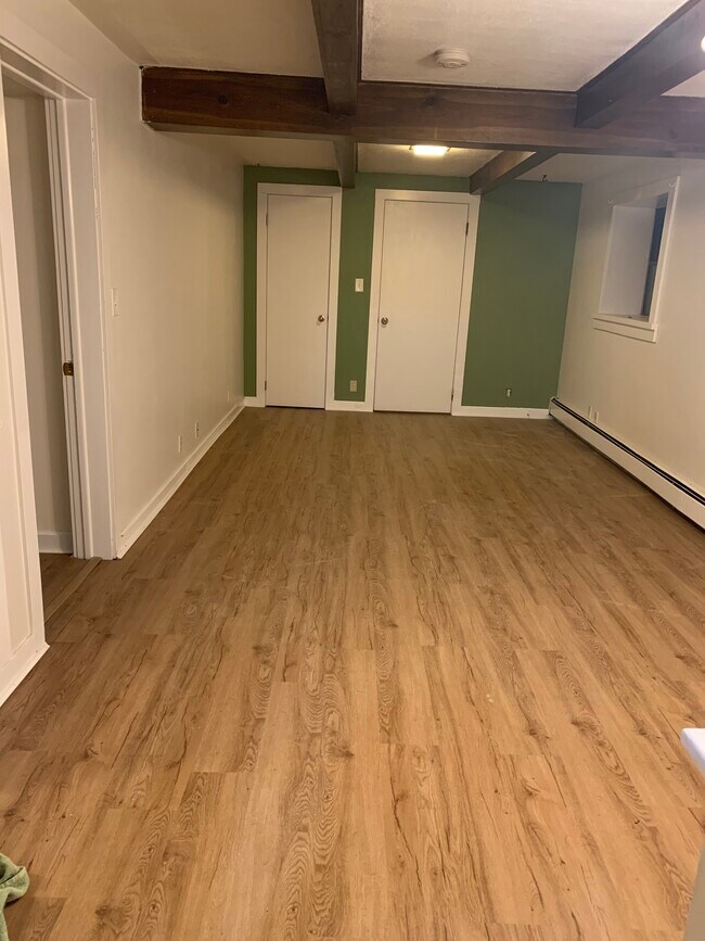 Foto del edificio - 655 Kilmer St