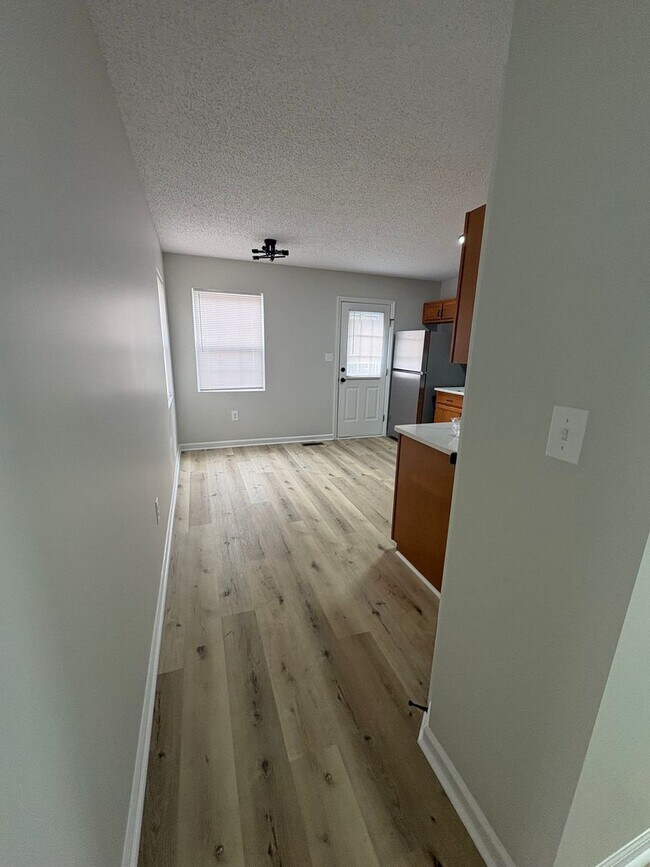 Foto del edificio - Modern Comfort Meets Peaceful Living – Only $1,575.00/mo! ?