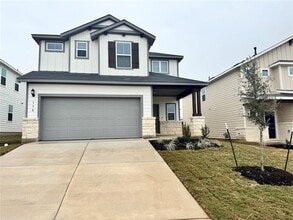 Building Photo - 130 Golden Bell Wy