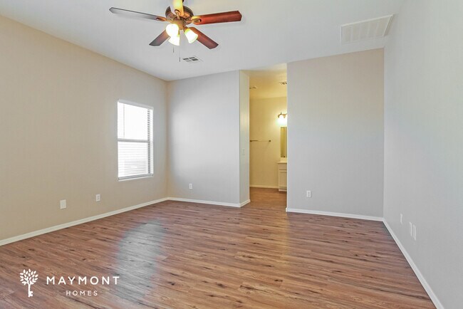 Foto del edificio - 5990 E Sunrise Cir