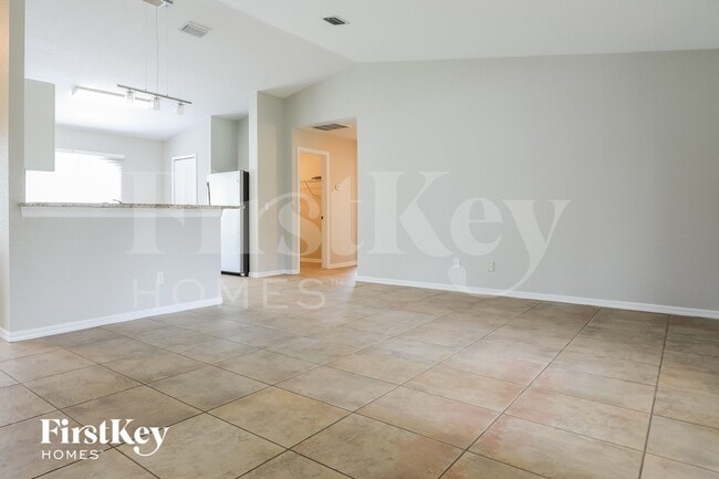 Foto del edificio - 1618 Purple Ln