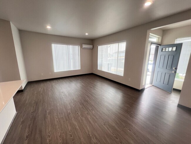 Foto del edificio - 841 Greenfield Dr