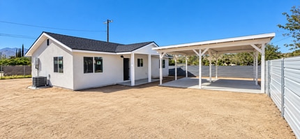 Building Photo - 7616 Barberry Ave