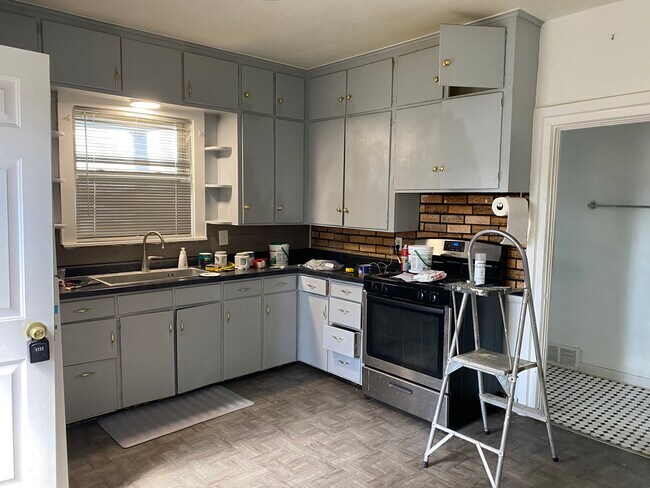 Foto del edificio - 99 S Washington St