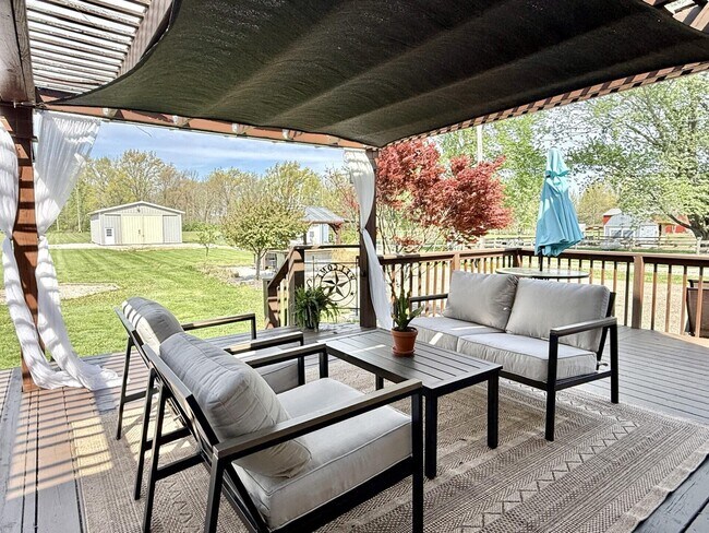 Foto del edificio - 10695 Lockbourne Eastern Rd