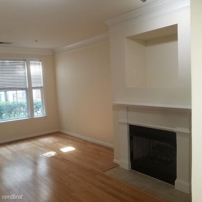 Building Photo - 1 br, 1 bath Condo - 27 Booth Street #145