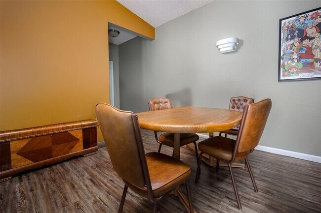 Foto del edificio - 2200 Classen Blvd