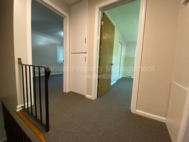 Foto del edificio - 2511 Portage Street