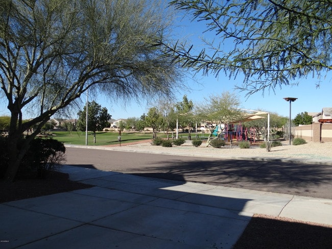 Building Photo - 10331 W Carlota Ln