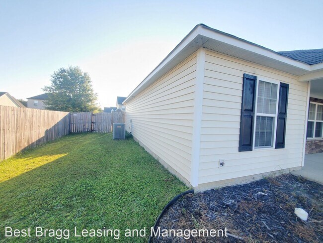 Building Photo - 3 br, 2 bath House - 2005 Lioncoward Drive