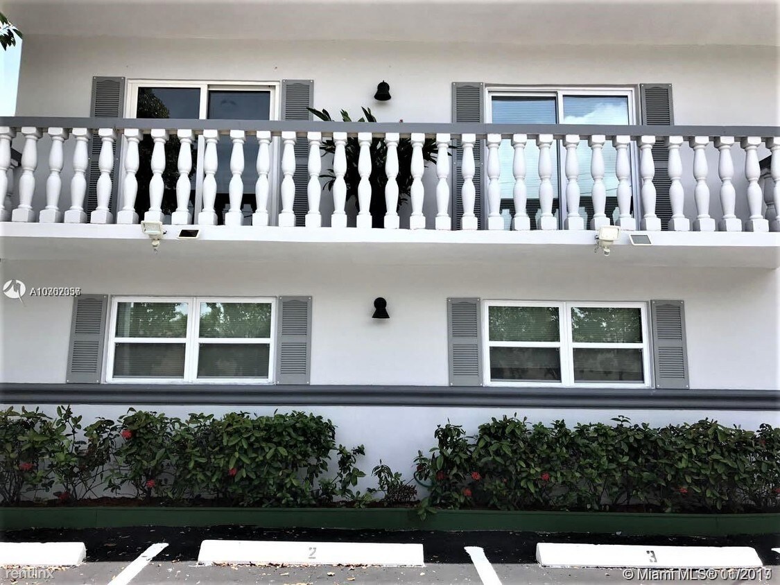 Foto principal - 13335 Arch Creek Rd
