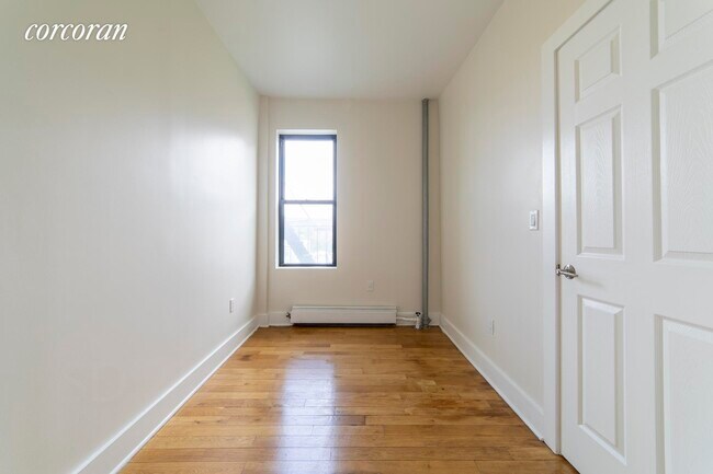 Building Photo - 145 Borinquen Pl