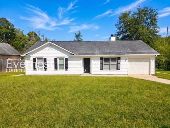 3 Bed/2 Bath Home with Garage / Pet-Friendly / Coming Soon! - 3 Bed/2 Bath Home with Garage / Pet-Friendly / Coming Soon!