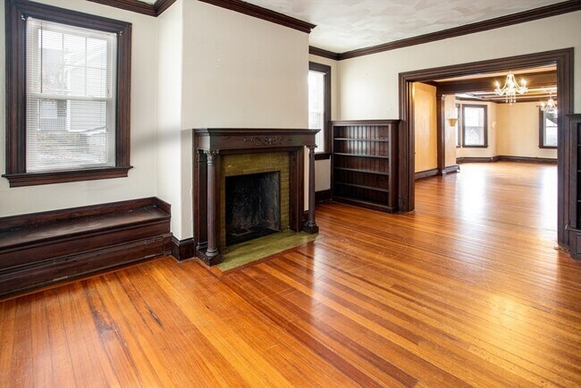 Foto del edificio - 130 Underwood St